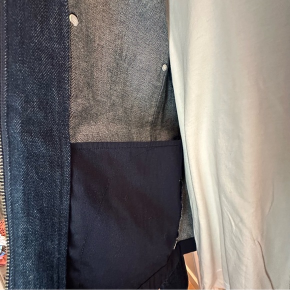 Uniqlo Women Navy Boyfriend Denim Jacket with Black Corduroy Collar Like New - Picture 5 of 7